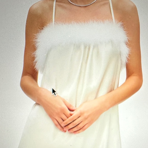 NWT BRAND NEW - SLEEPER FRENCH LINGERIE WHITE WITH WHITE FEATHER TRIM - Picture 2 of 4